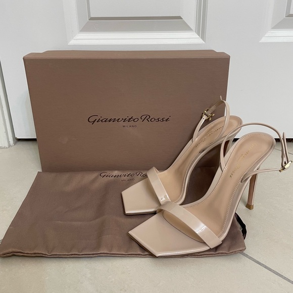 Gianvito Rossi Vernice Ribbon Patent Leather Sandal in Mousse Size 6.5/ 37 - Picture 2 of 9